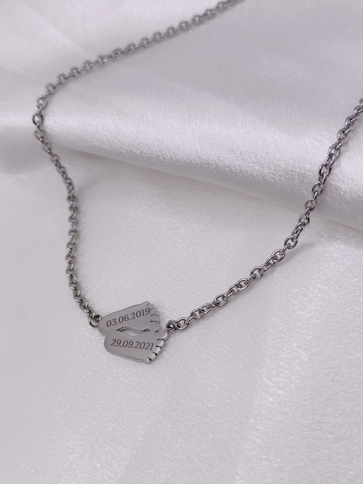 Collier Ton pied gravé