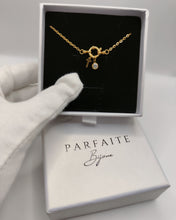 Charger l'image dans la galerie, Collier lettre précieuse doré