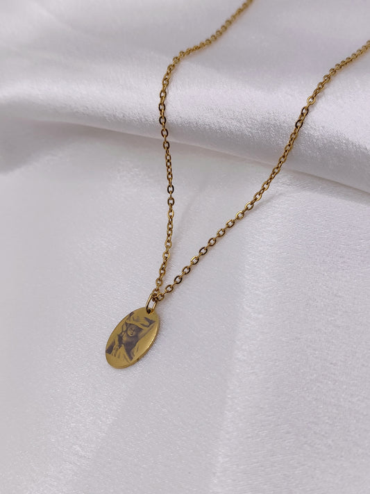 Collier photo gravé - ovale doré
