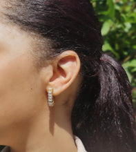 Charger l&#39;image dans la galerie, Boucle d&#39;oreille chic
