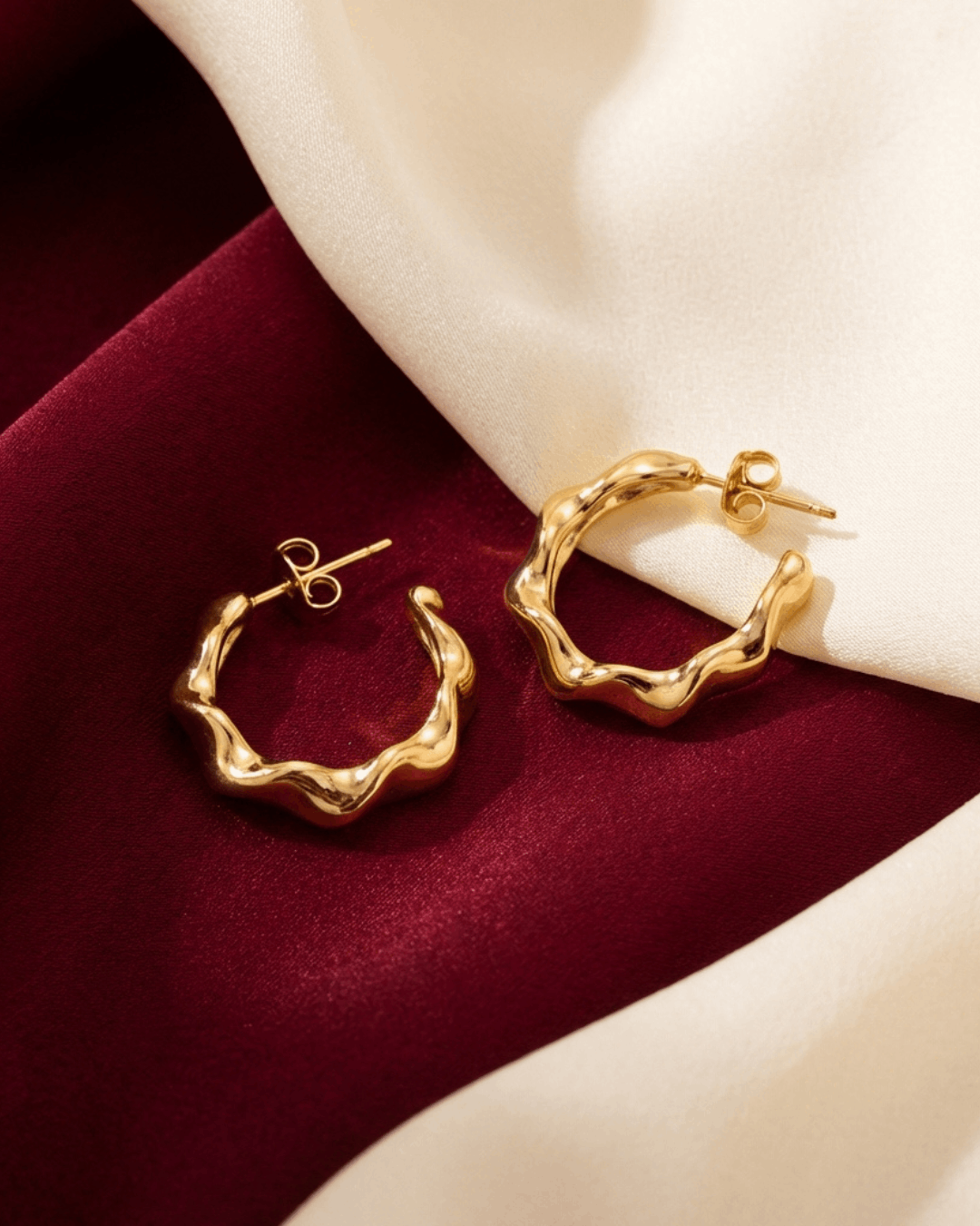 Boucle d'oreille torsadé