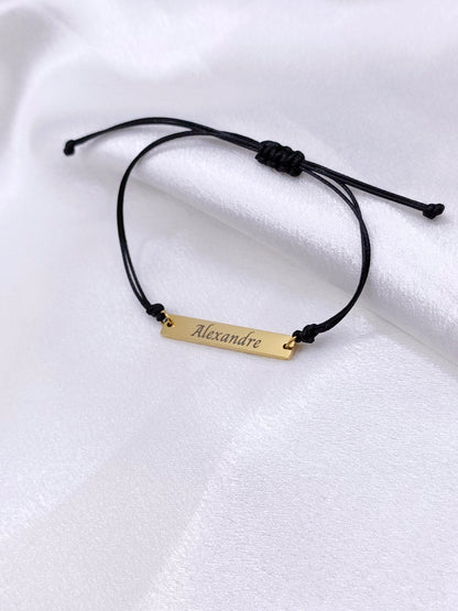 Bracelet en cordon gravé