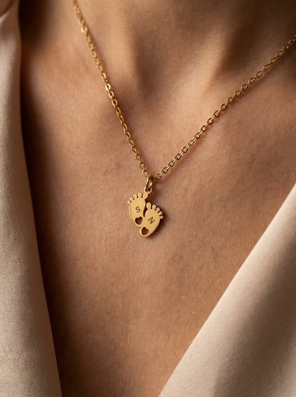 Collier petits pas gravé